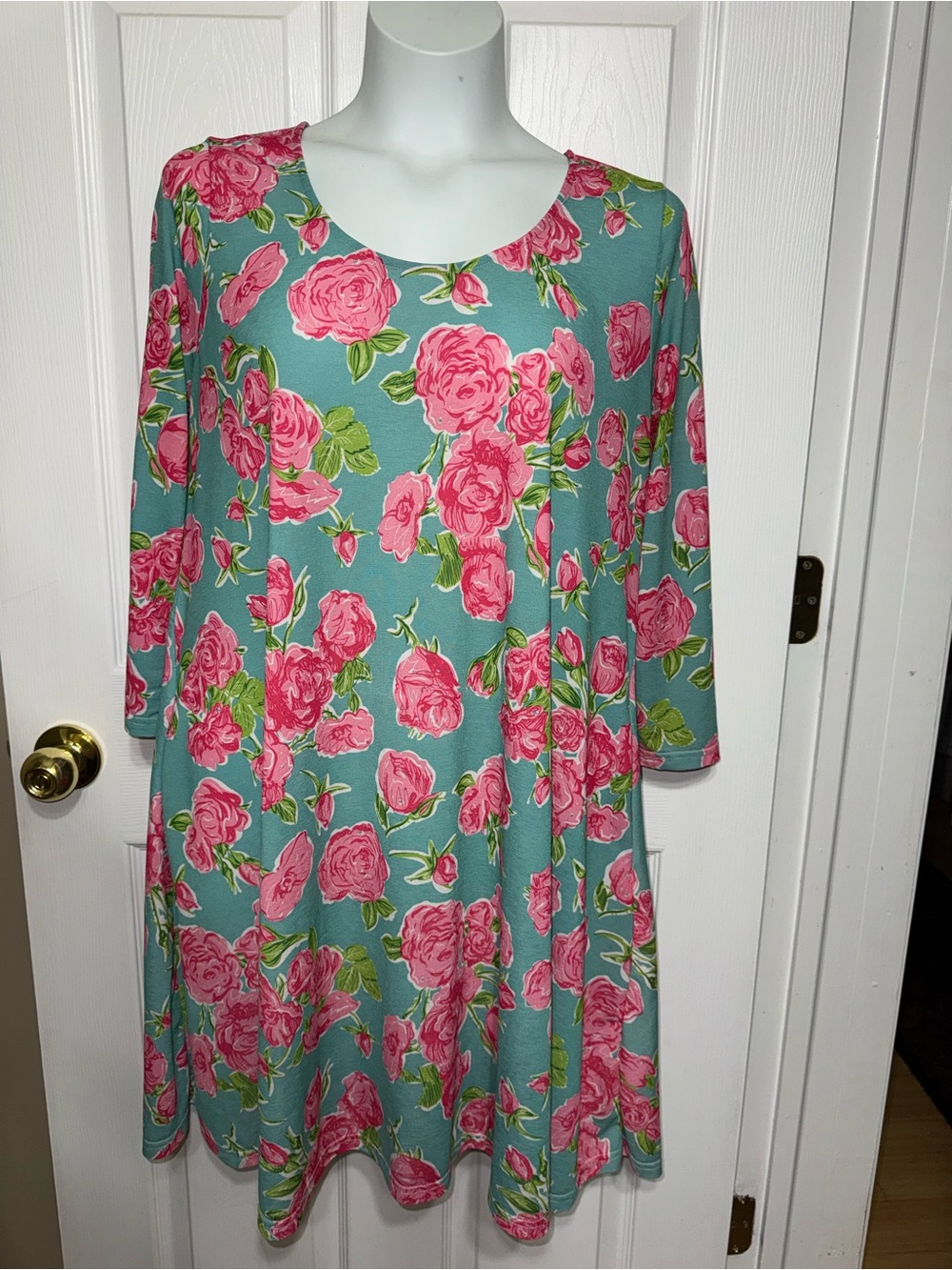 Simply Southern Swing Dress Teal Pink Rose Print Sz M Stretch Knit 3/4 Sleeves